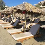 Lägenhet Beachfront Majestic Liaropá