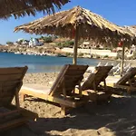 Lägenhet Beachfront Majestic Liaropá