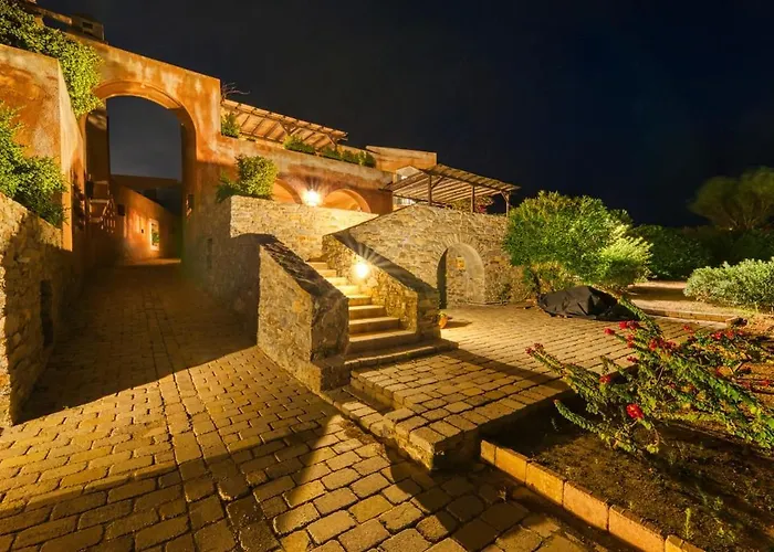 Beachfront Majestic * Liaropa