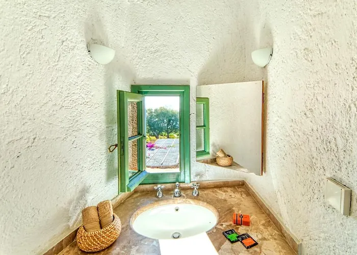 Beachfront Majestic Apartment