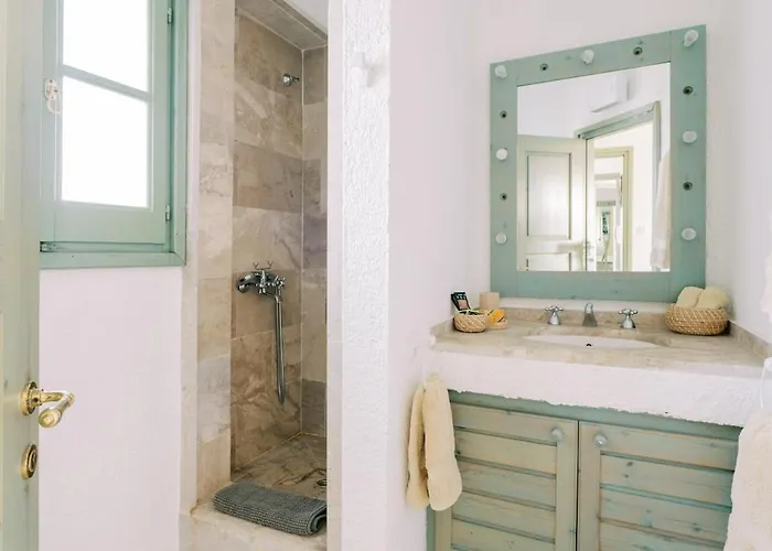 Beachfront Majestic Apartment *