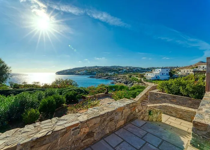 Beachfront Majestic Apartment *